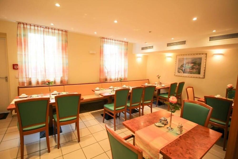 Hotel Miramar Am Roemer Frankfurt nad Menem Zewnętrze zdjęcie