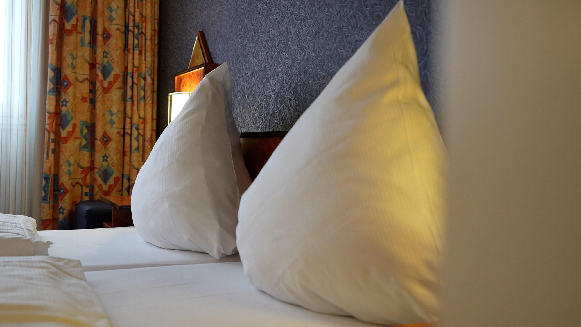 Hotel Miramar Am Roemer Frankfurt nad Menem Zewnętrze zdjęcie