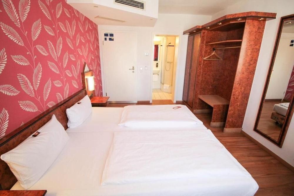 Hotel Miramar Am Roemer Frankfurt nad Menem Zewnętrze zdjęcie